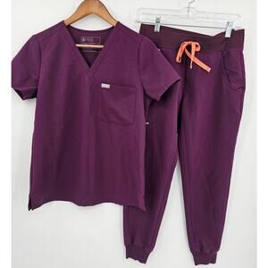 Figs Women's XS/P Catarina Scrub Top and Zamora Jogger Pants Scrub Set 1